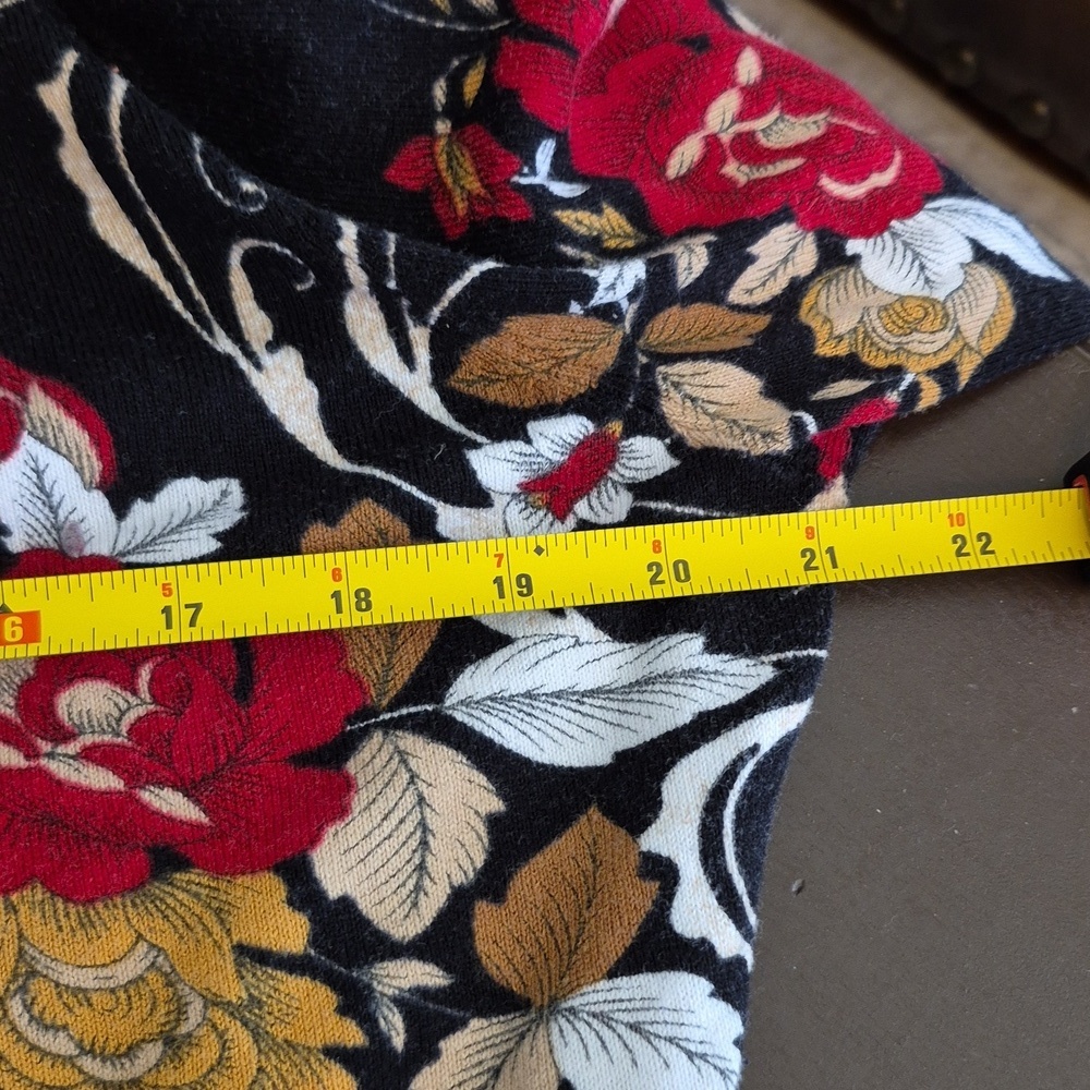 Karen Scott Light Weight Full Button Floral Cardigan/Sweater.(#1668A) Sz.L - Picture 7 of 11